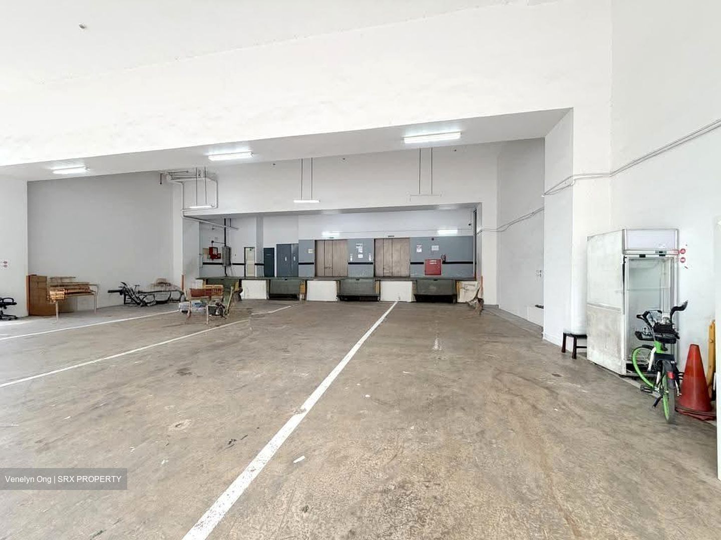 Hiangkie Industrial Building (D27), Factory #621493161